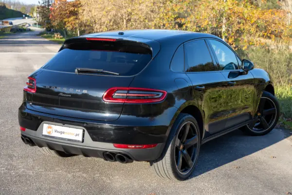 Porsche Macan PDK 47