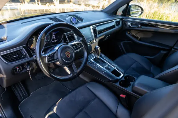 Porsche Macan PDK 65