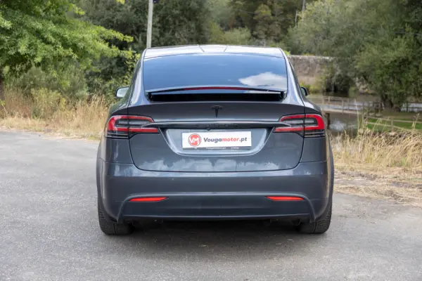 Tesla Model X Signature P90D AWD 44