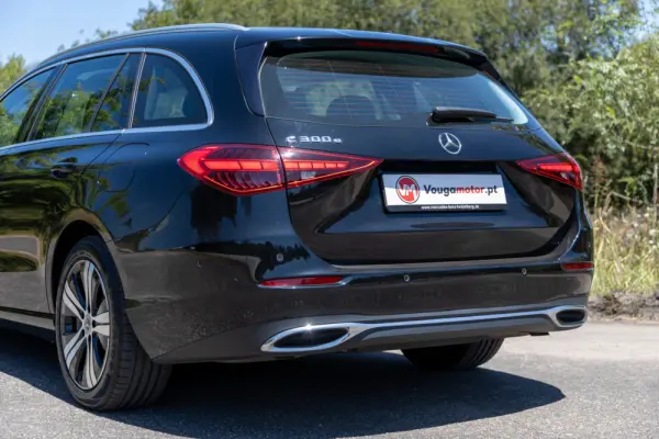 Mercedes-Benz C 300 e T 9G-TRONIC Avantgarde 42