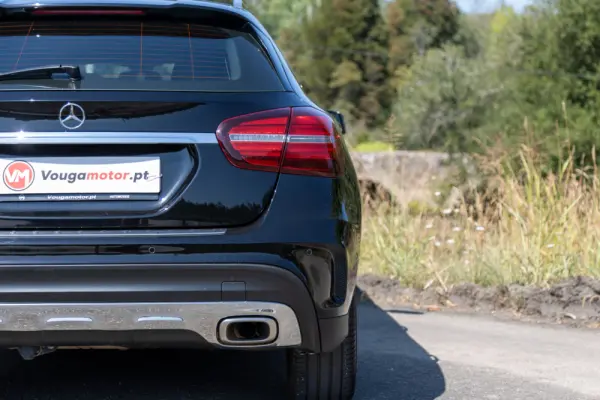 Mercedes-Benz GLA 180 (CDI) d AMG Line 18