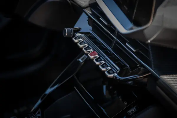 Peugeot e-208 50 kWh Allure 60