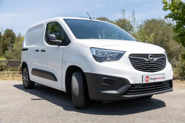 Opel Combo 1.5 CDTi L1H1 Enjoy 4