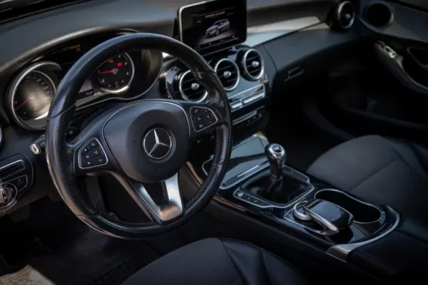 Mercedes-Benz C 180 (BlueTEC) d Station Avantgarde 41