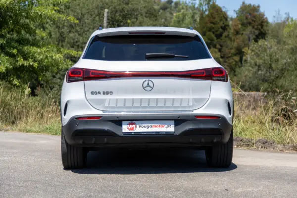 Mercedes-Benz EQA 250 AMG Line 23