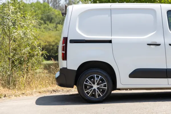 Opel Combo 1.5 CDTi L1H1 Enjoy 10