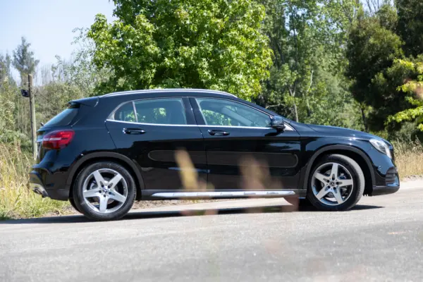 Mercedes-Benz GLA 180 (CDI) d AMG Line 8