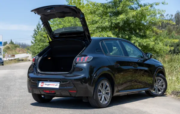 Peugeot e-208 50 kWh Allure 46