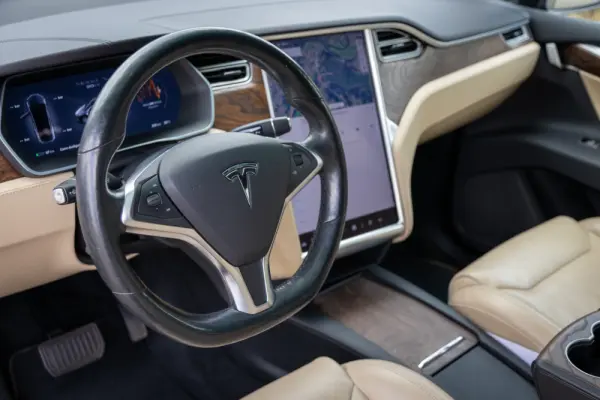 Tesla Model X Signature P90D AWD 90