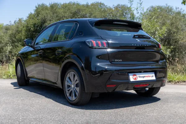 Peugeot e-208 50 kWh Allure 32