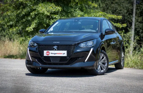 Peugeot e-208 50 kWh Allure 4