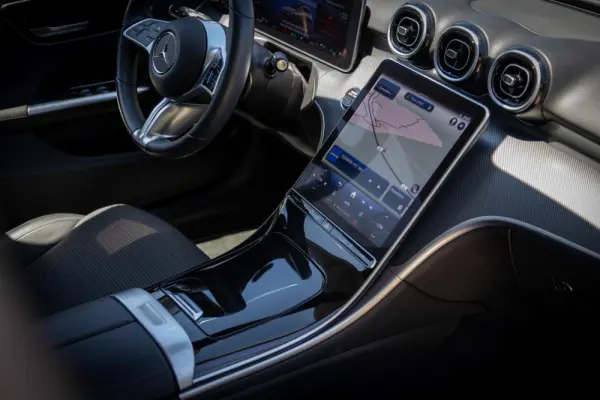 Mercedes-Benz C 300 e T 9G-TRONIC Avantgarde 7