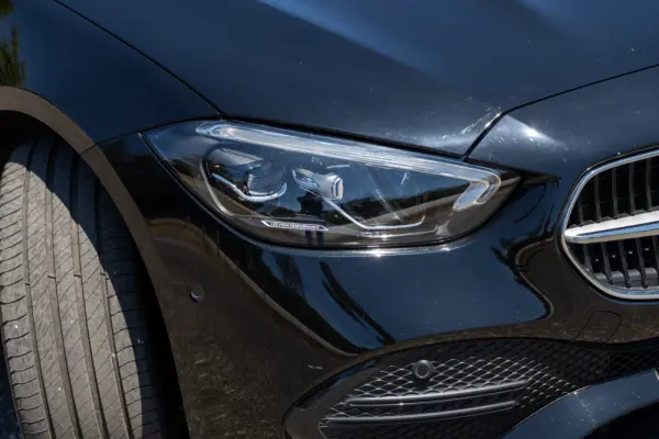 Mercedes-Benz C 300 e T 9G-TRONIC Avantgarde 89