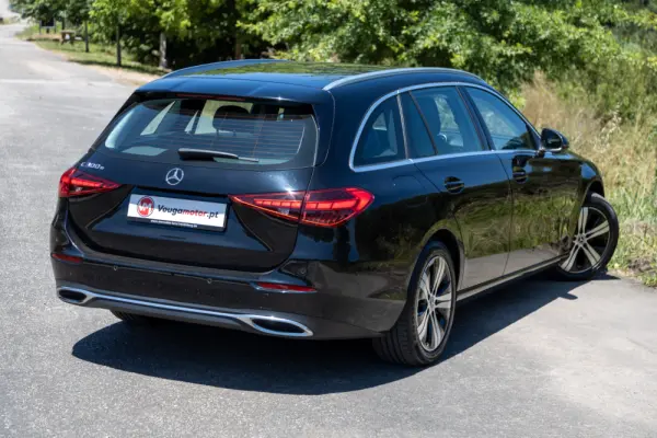 Mercedes-Benz C 300 e T 9G-TRONIC Avantgarde 3