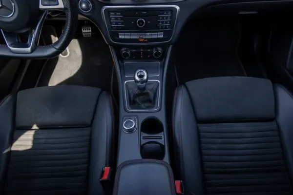 Mercedes-Benz GLA 180 (CDI) d AMG Line 16