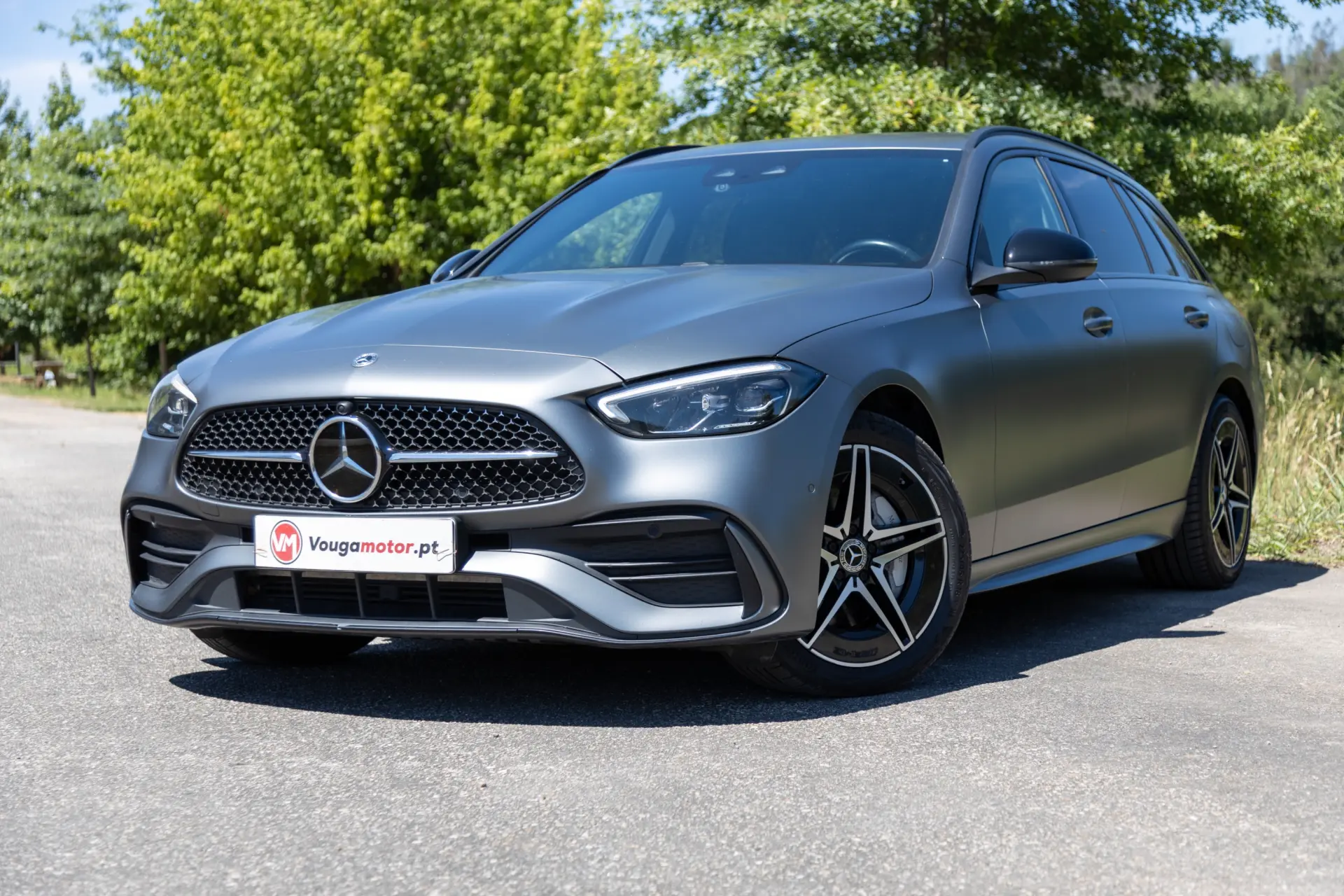 Mercedes-Benz C 300 e T 9G-TRONIC AMG Line 13