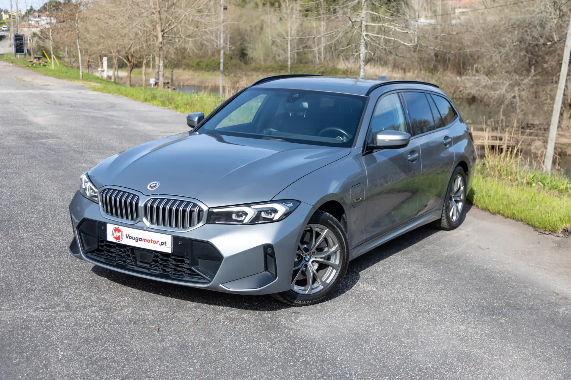 BMW 320 e Touring Pack Desportivo M Auto 1