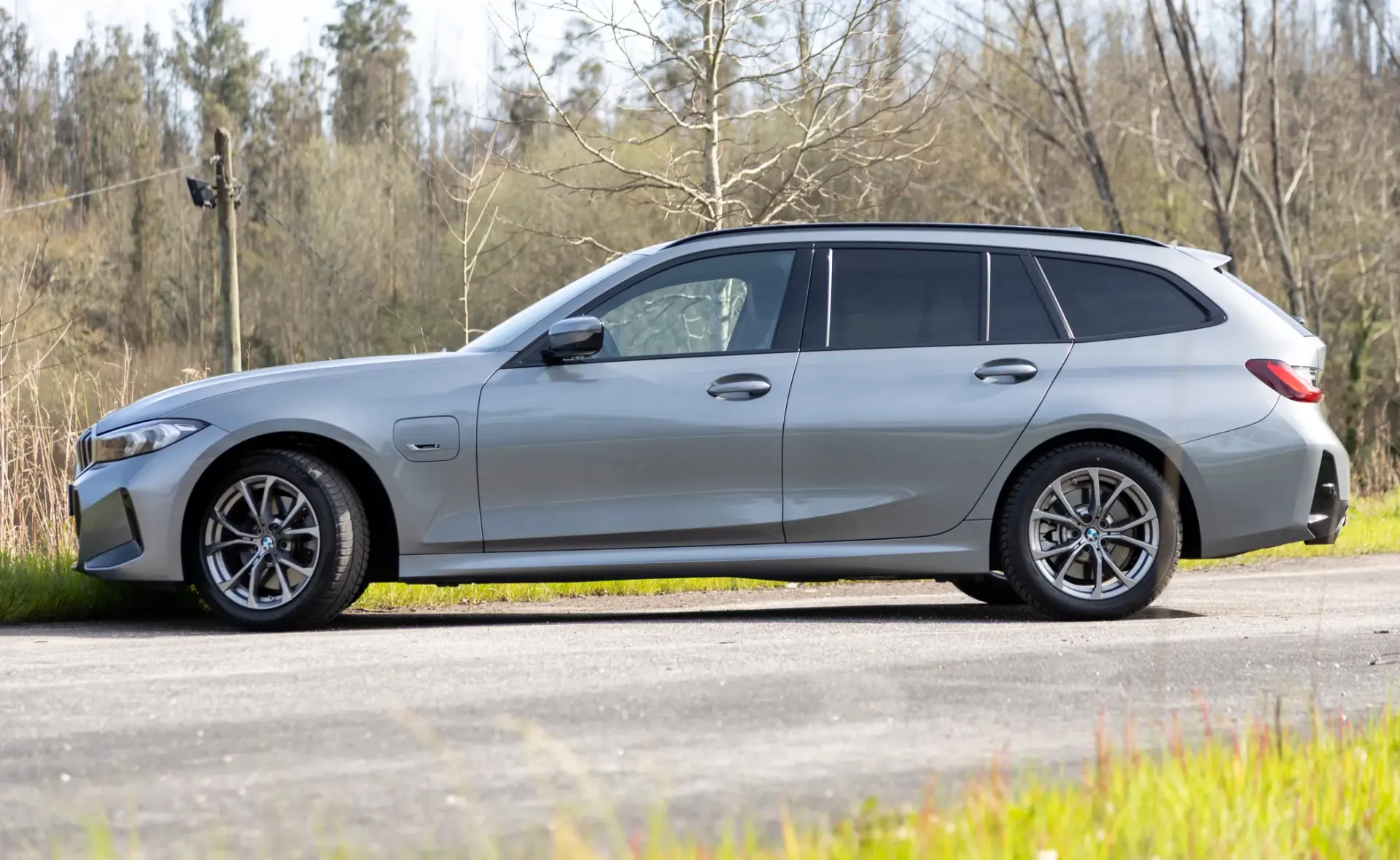 BMW 320 e Touring Pack Desportivo M Auto 5