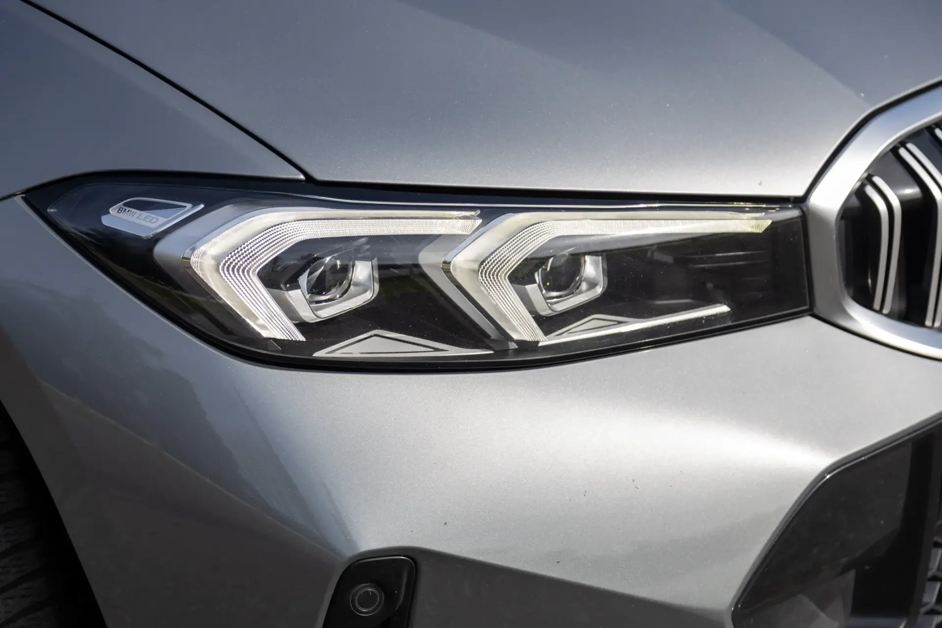 BMW 320 e Touring Pack Desportivo M Auto 9