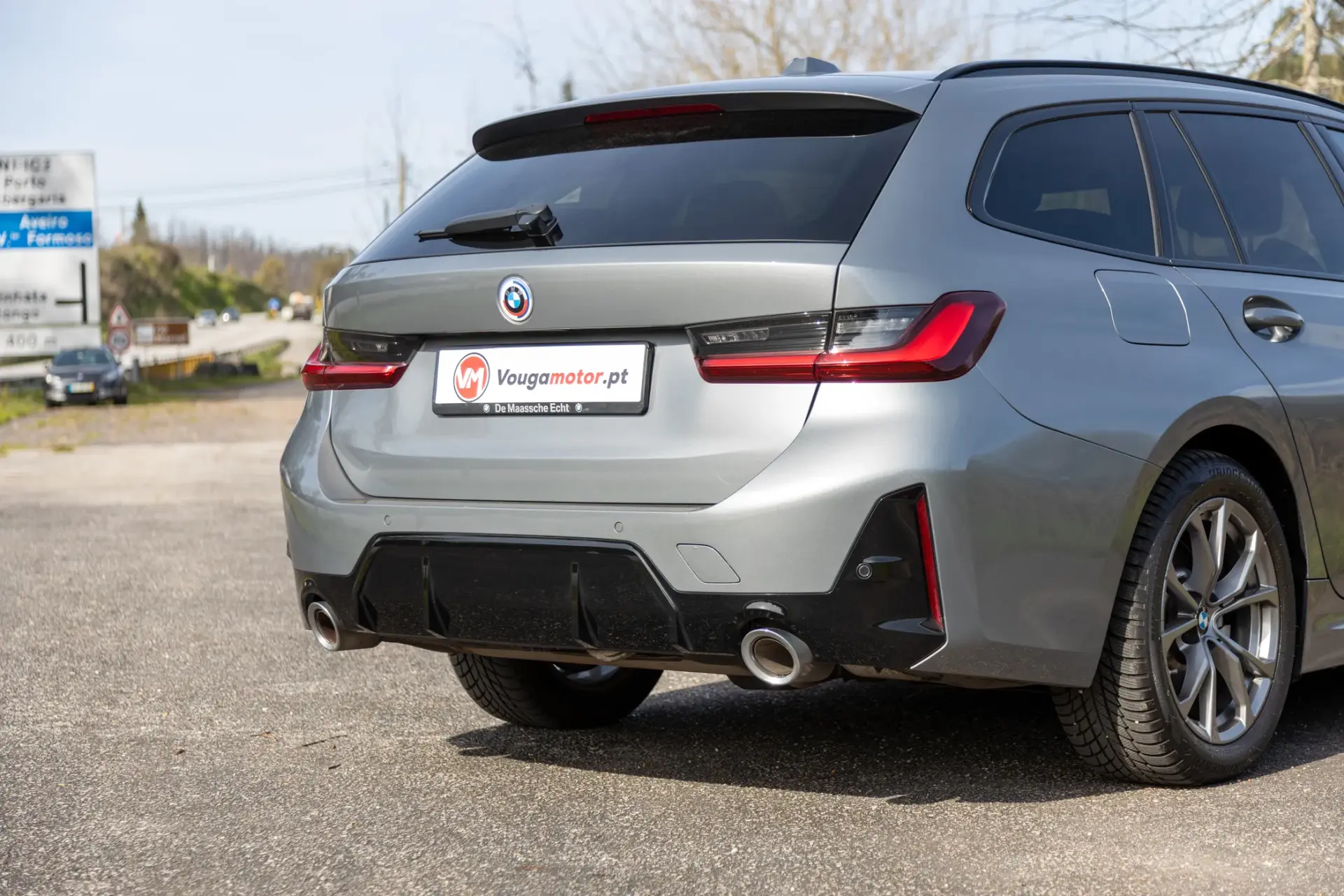 BMW 320 e Touring Pack Desportivo M Auto 12