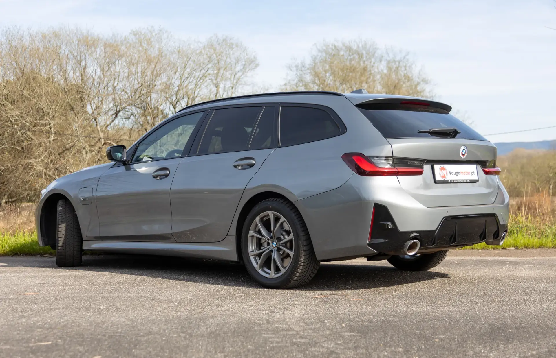 BMW 320 e Touring Pack Desportivo M Auto 16