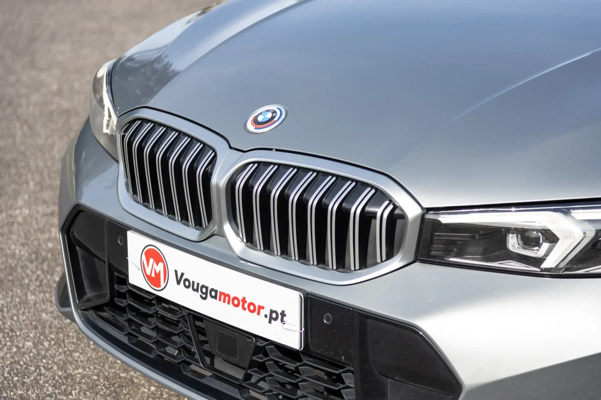 BMW 320 e Touring Pack Desportivo M Auto 31