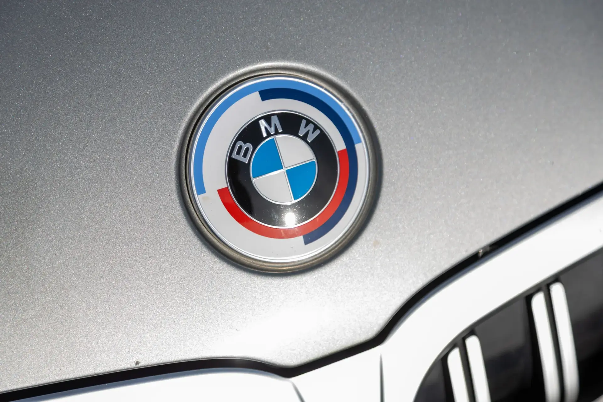 BMW 320 e Touring Pack Desportivo M Auto 43