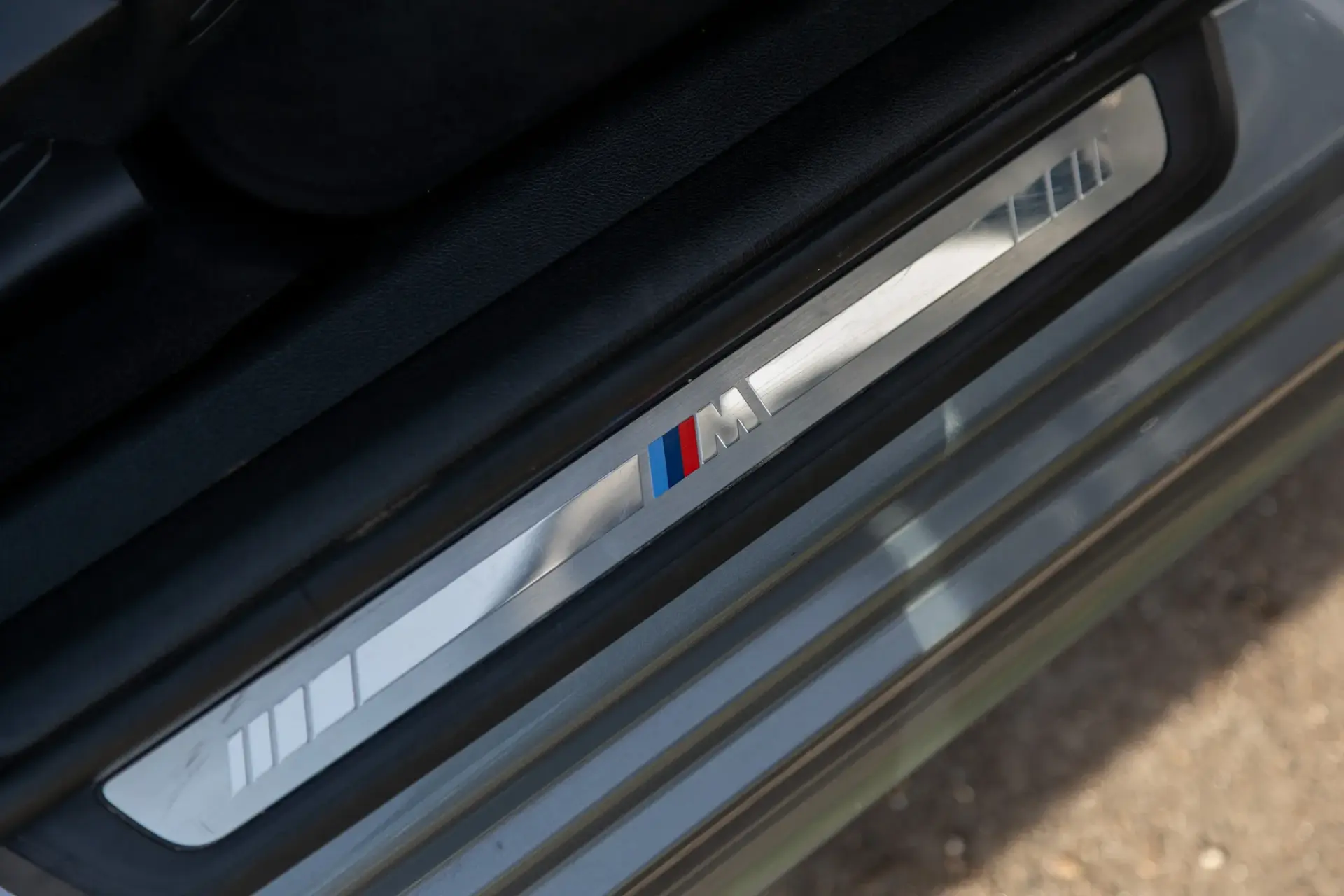 BMW 320 e Touring Pack Desportivo M Auto 46