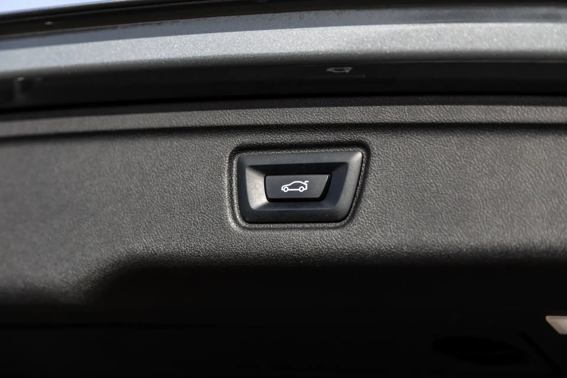 BMW 320 e Touring Pack Desportivo M Auto 68