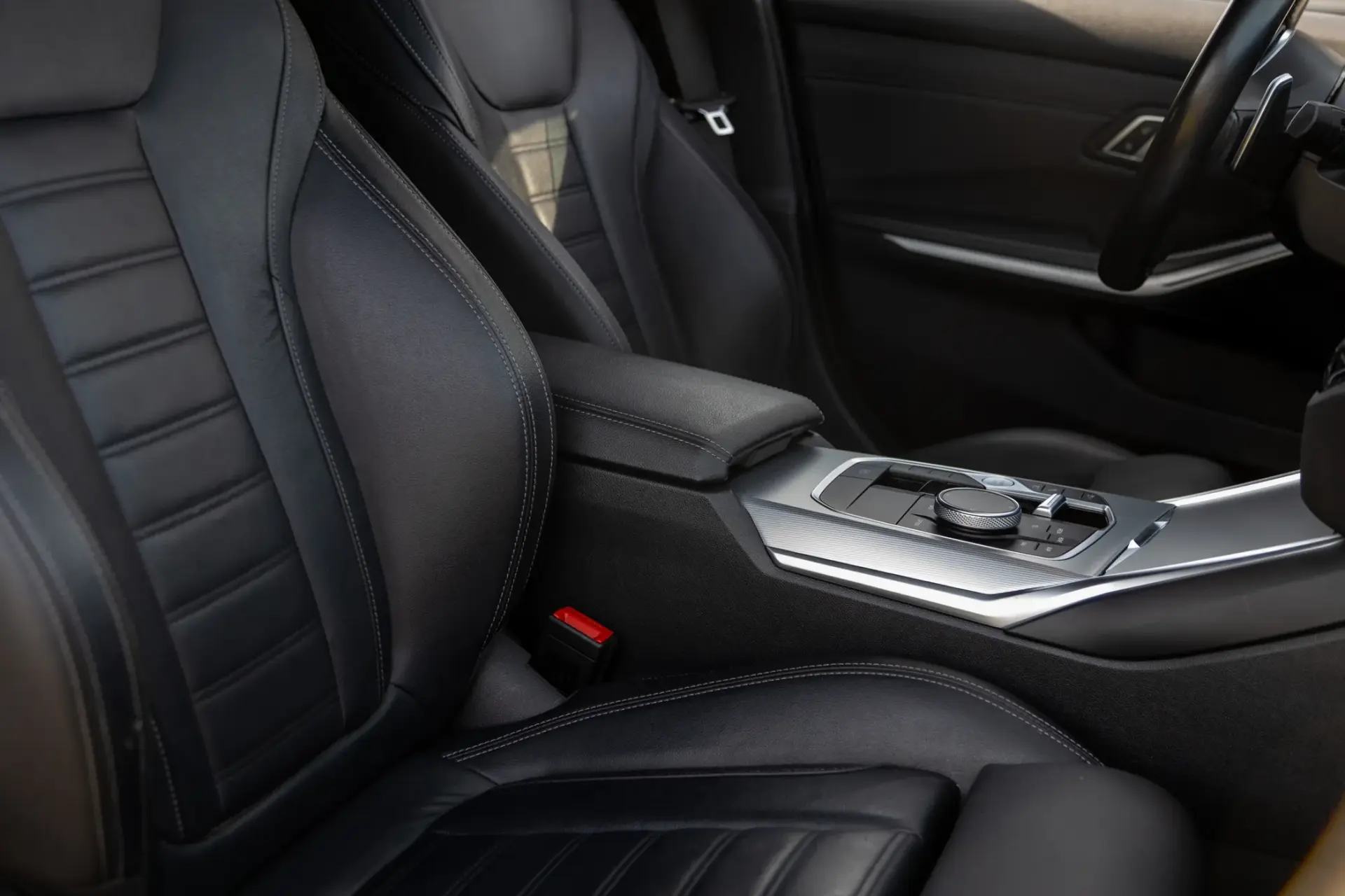 BMW 320 e Touring Pack Desportivo M Auto 73