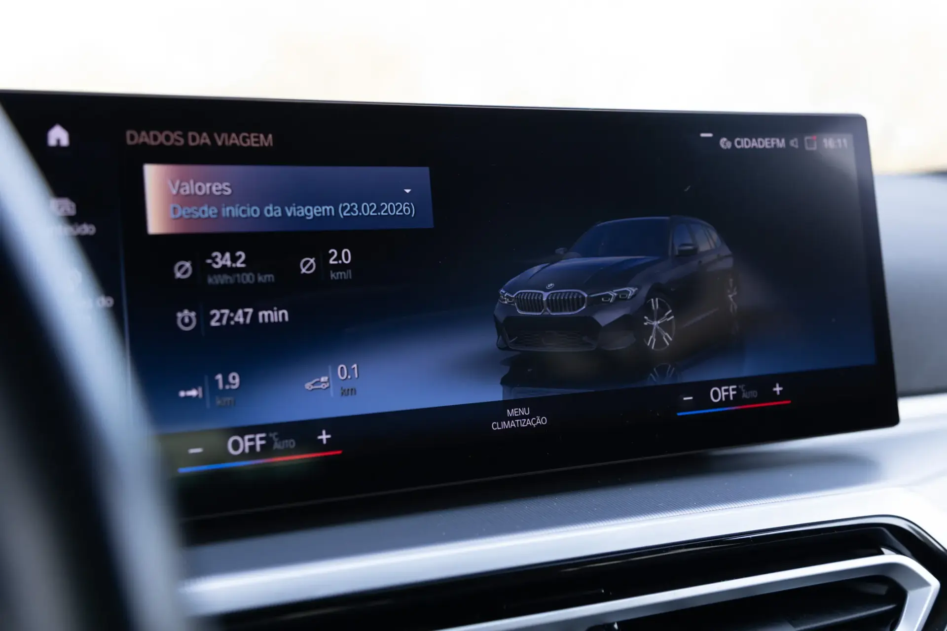 BMW 320 e Touring Pack Desportivo M Auto 89