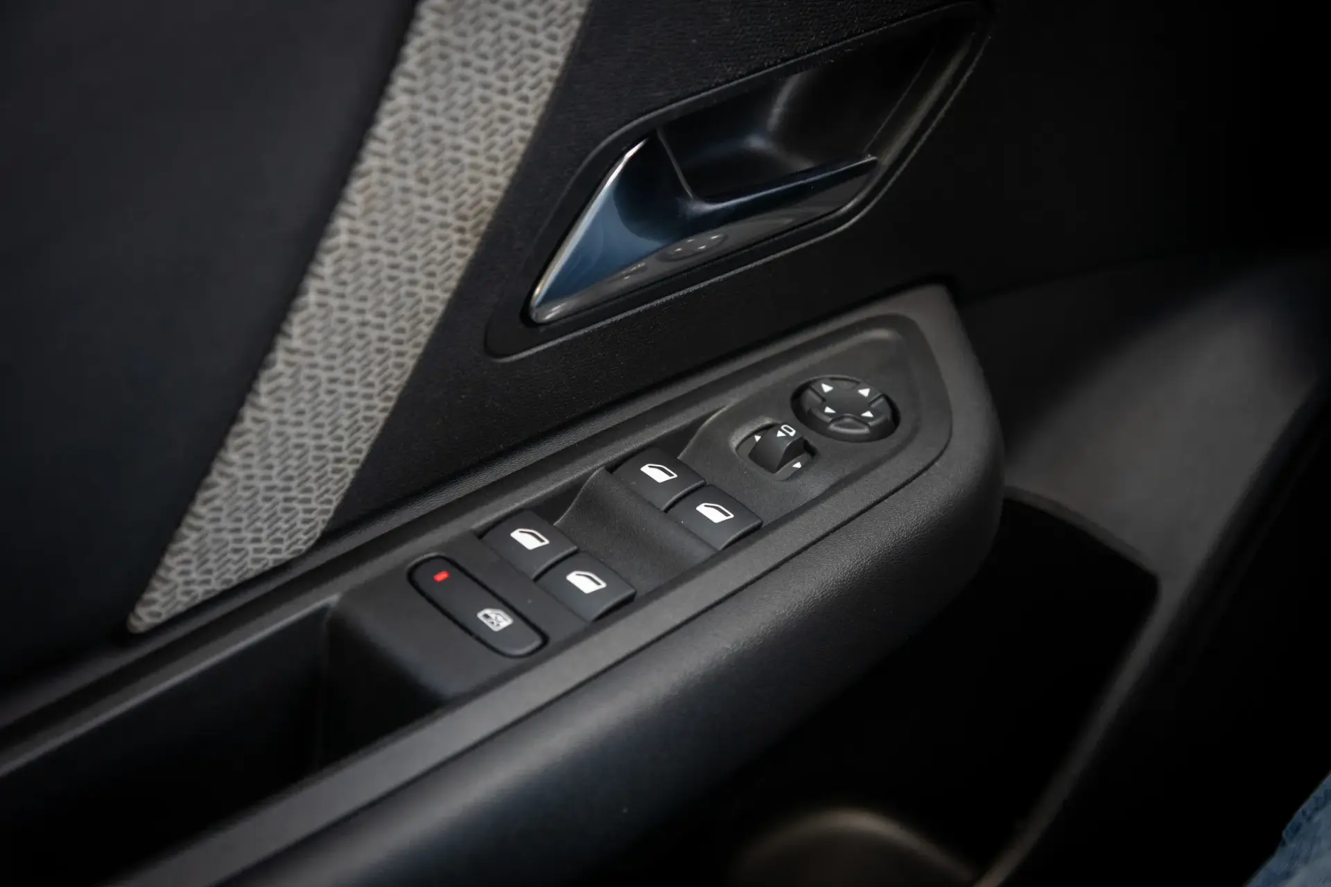Citroen C4 1.5 BlueHDi Plus EAT8 80