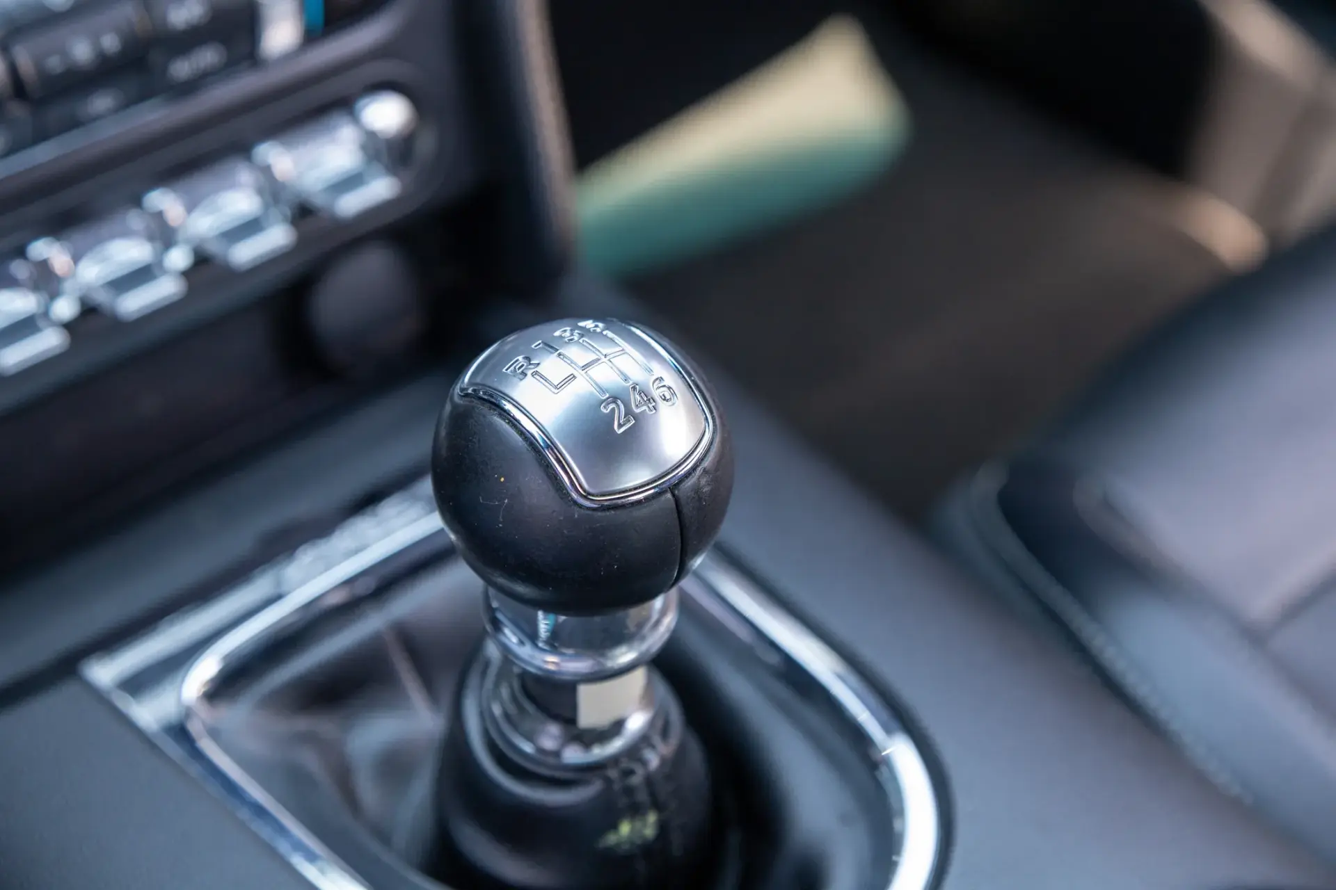 Ford Mustang 5.0 Ti-VCT V8 Black Shadow Edition 38