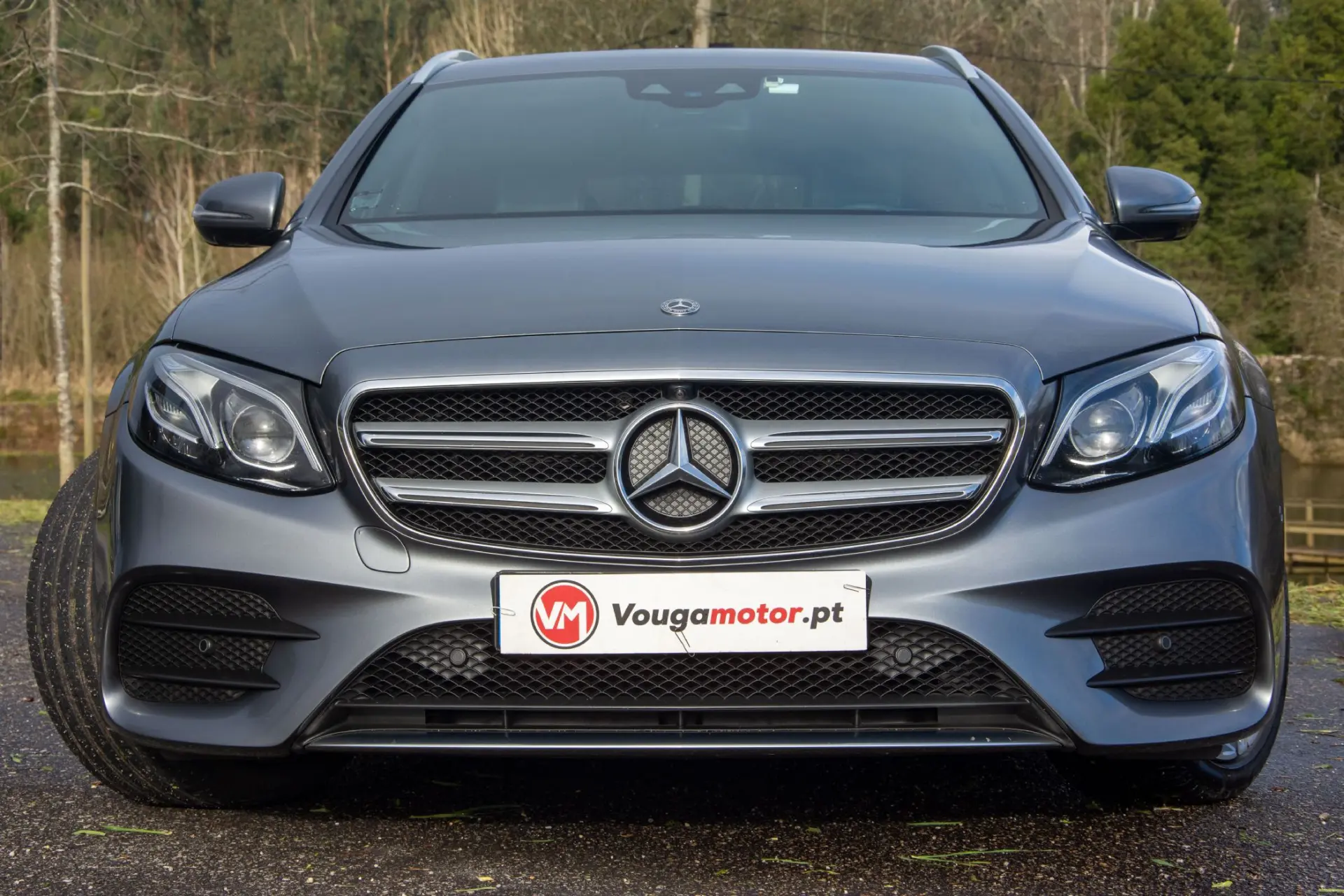 Mercedes-Benz E 220 d AMG 5