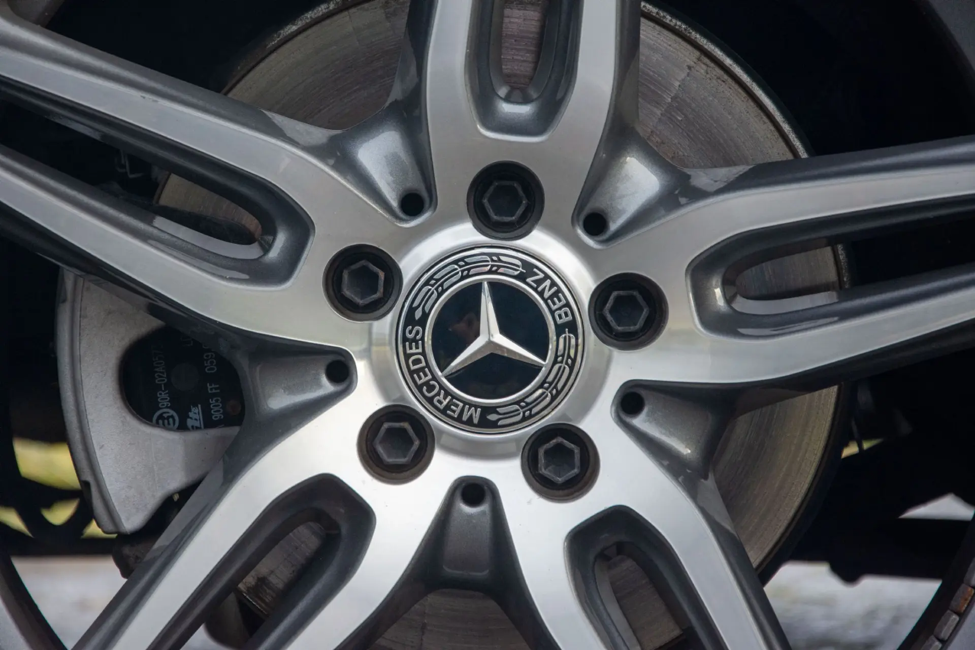 Mercedes-Benz E 220 d AMG 21