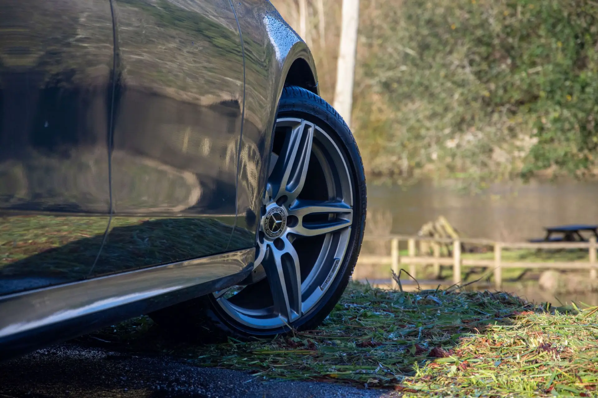 Mercedes-Benz E 220 d AMG 24