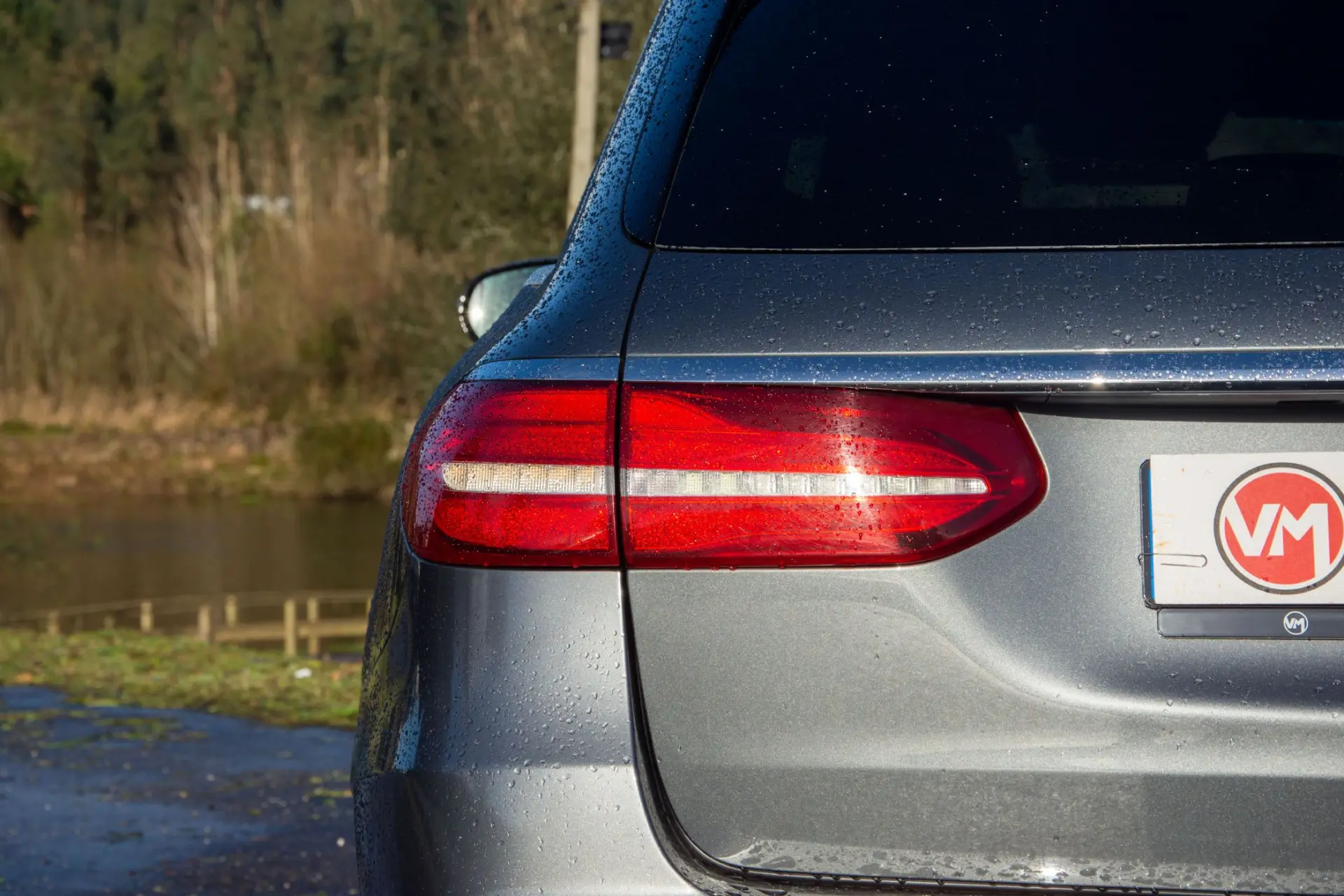 Mercedes-Benz E 220 d AMG 38