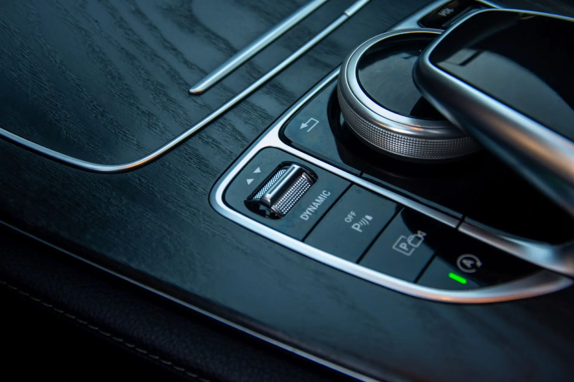 Mercedes-Benz E 220 d AMG 49