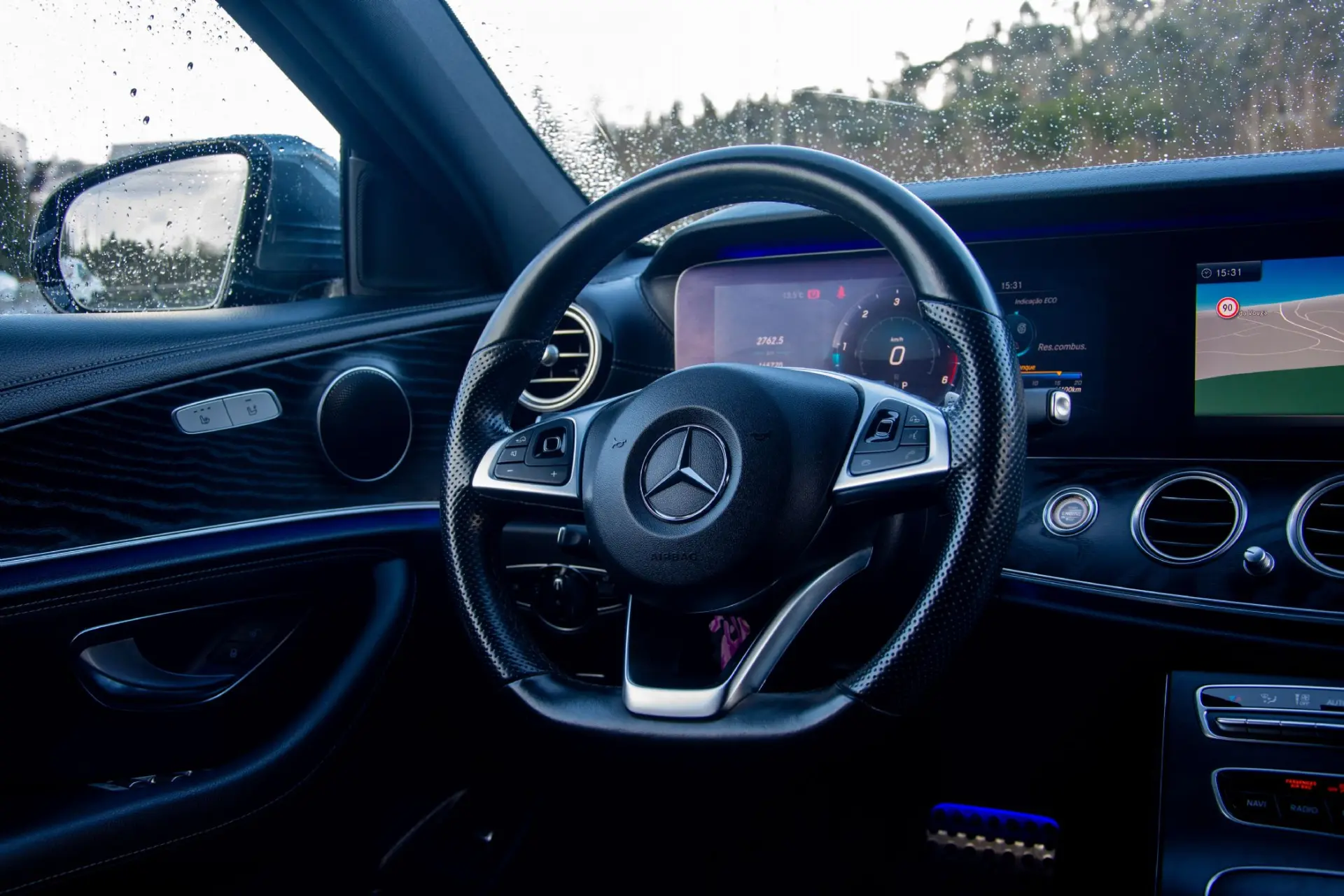 Mercedes-Benz E 220 d AMG 55