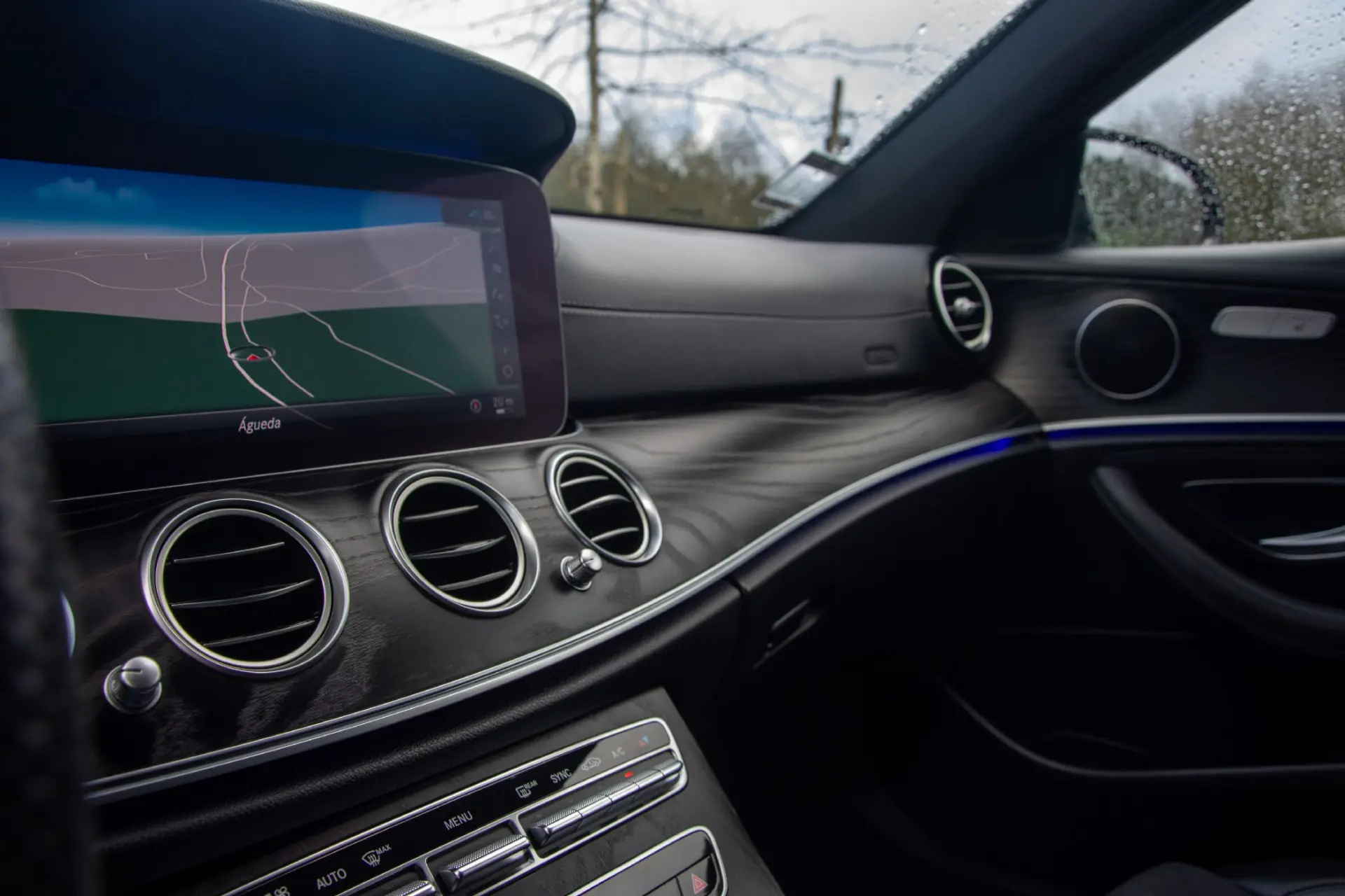 Mercedes-Benz E 220 d AMG 80