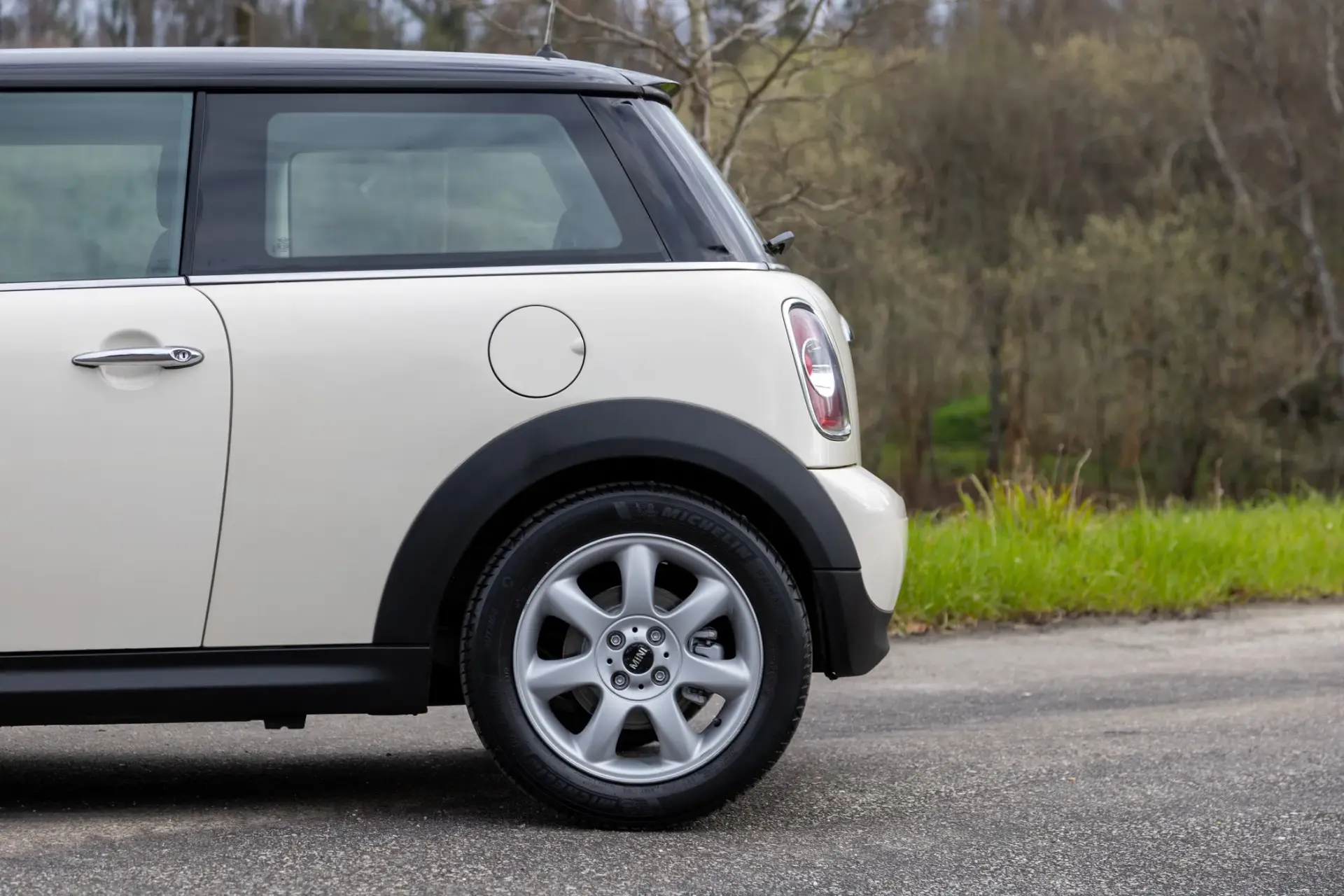MINI 3 Portas One D 17