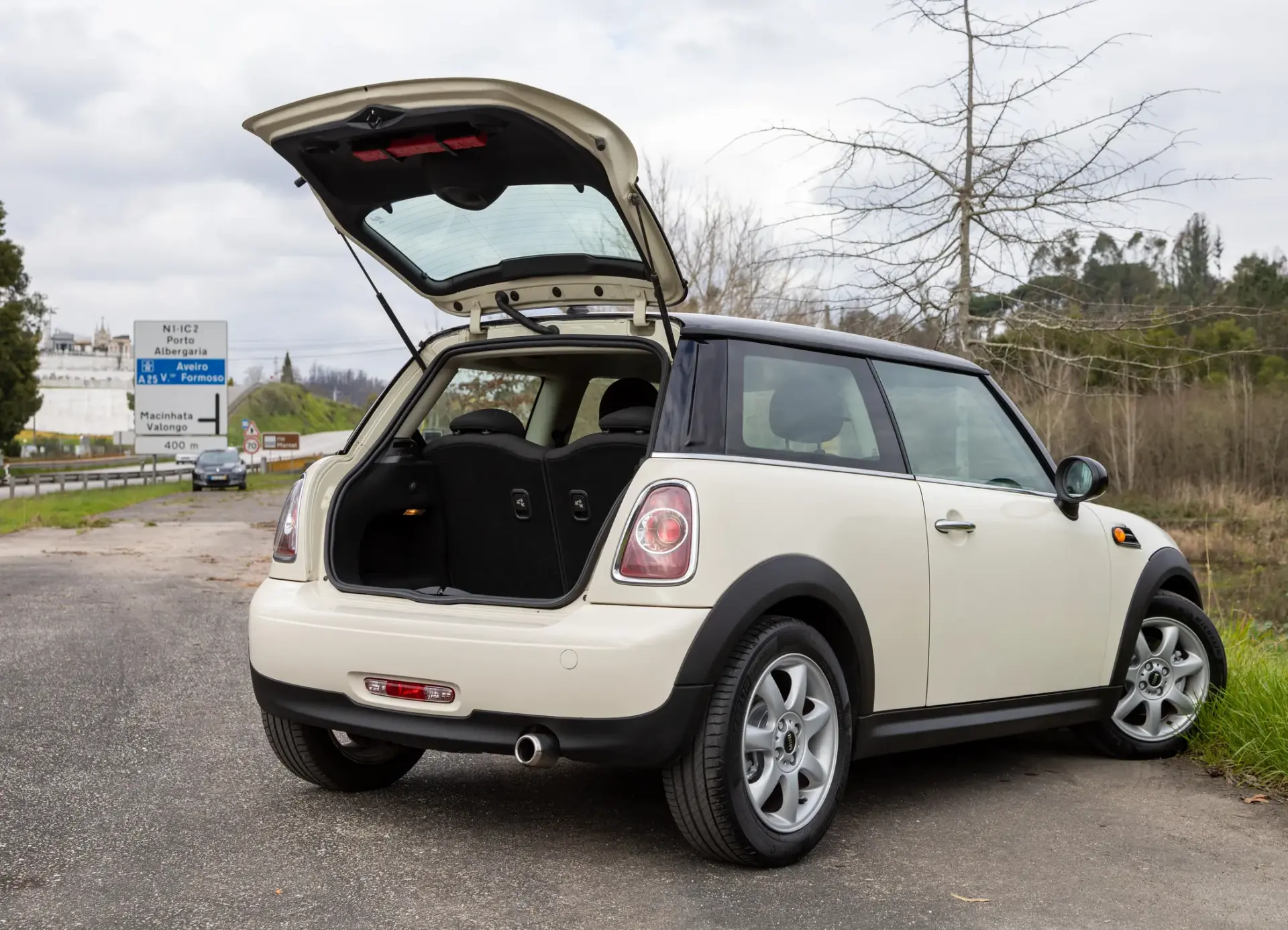 MINI 3 Portas One D 26