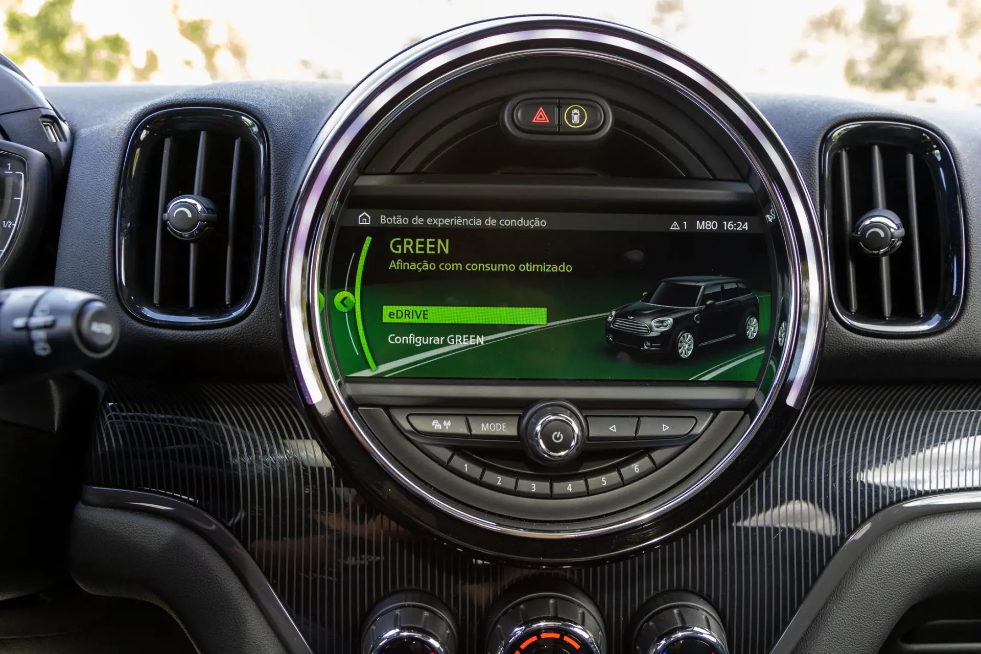 MINI Countryman Cooper SE ALL4 Auto 74