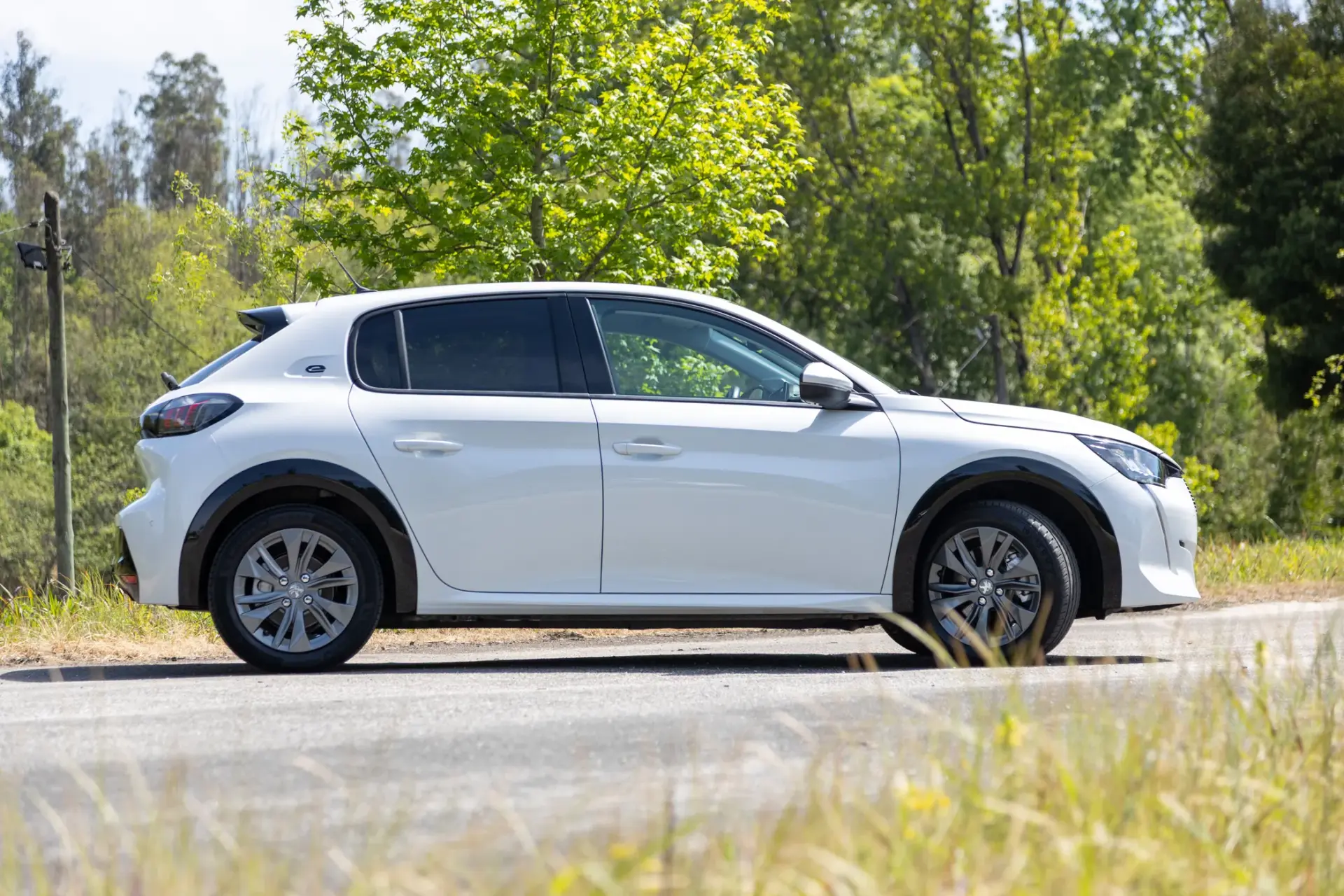 Peugeot e-208 50 kWh Allure Pack 7