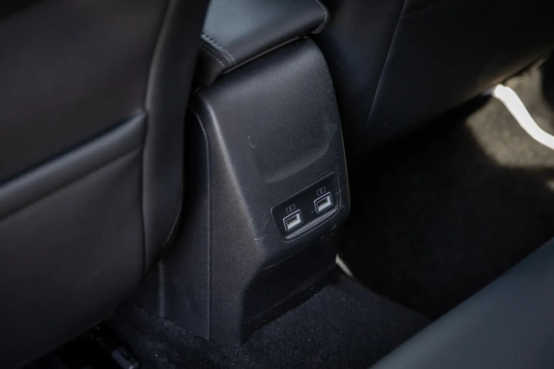 Peugeot e-208 50 kWh Allure Pack 56
