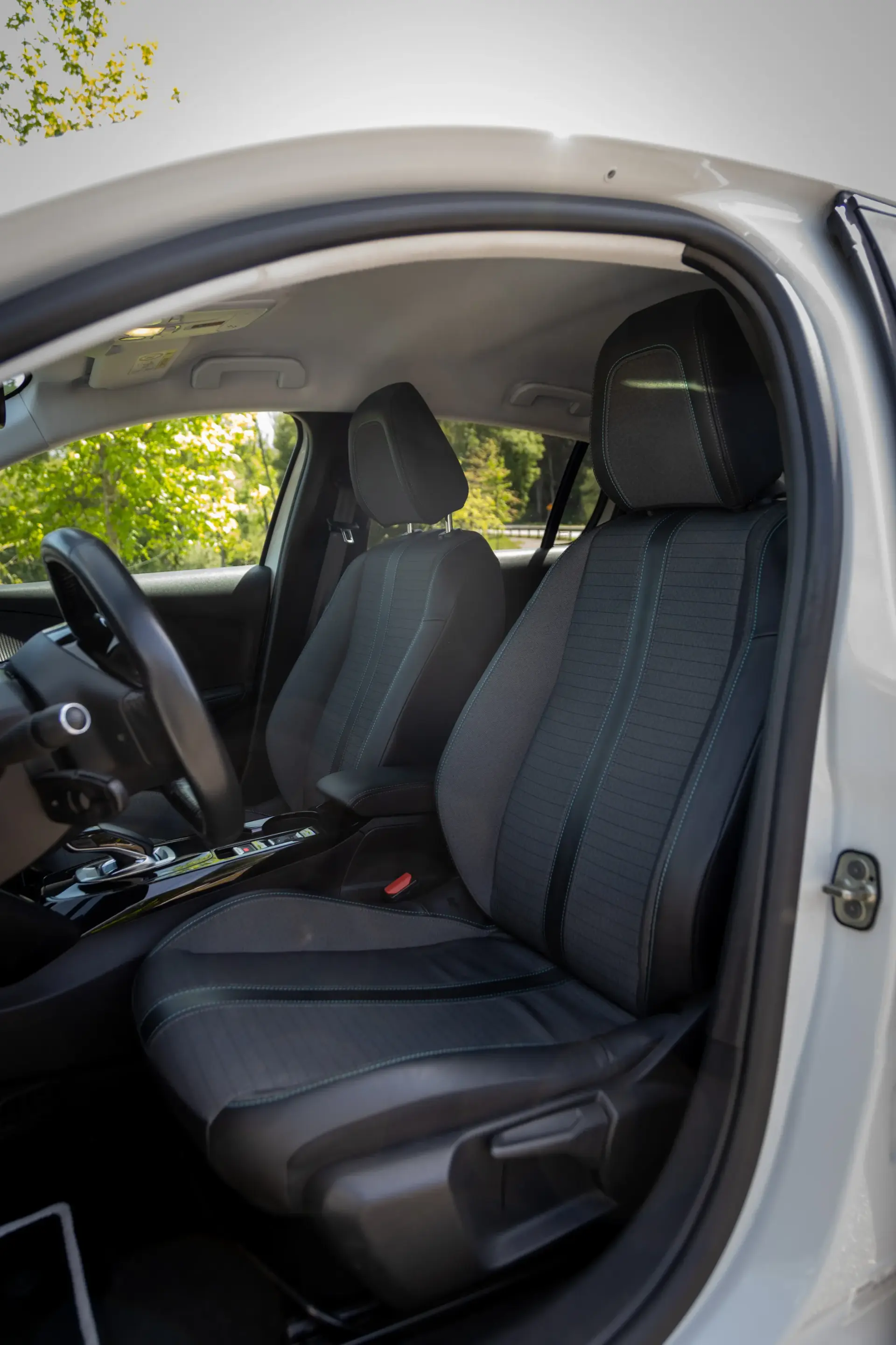 Peugeot e-208 50 kWh Allure Pack 66