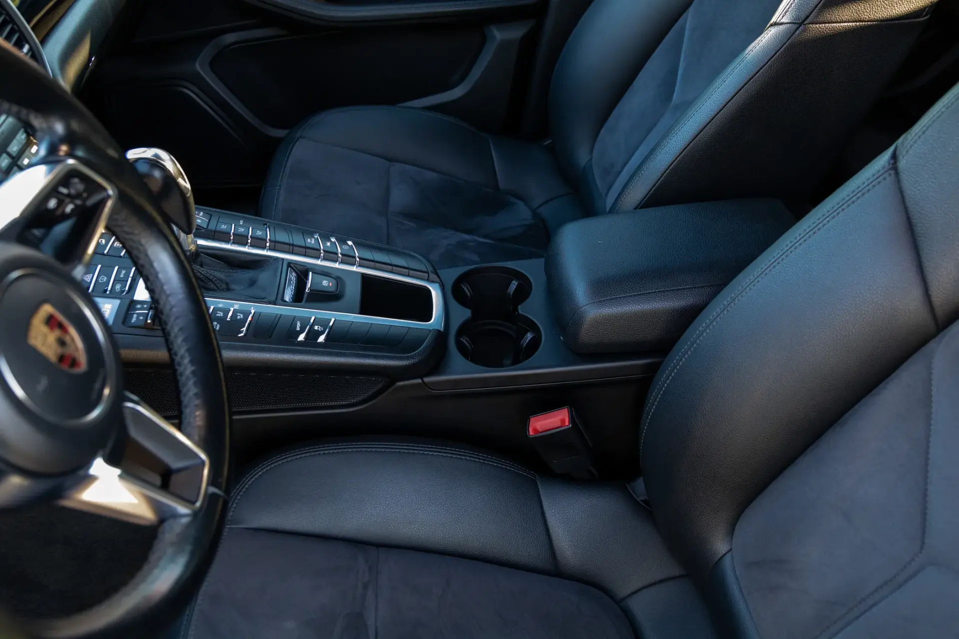 Porsche Macan PDK 68