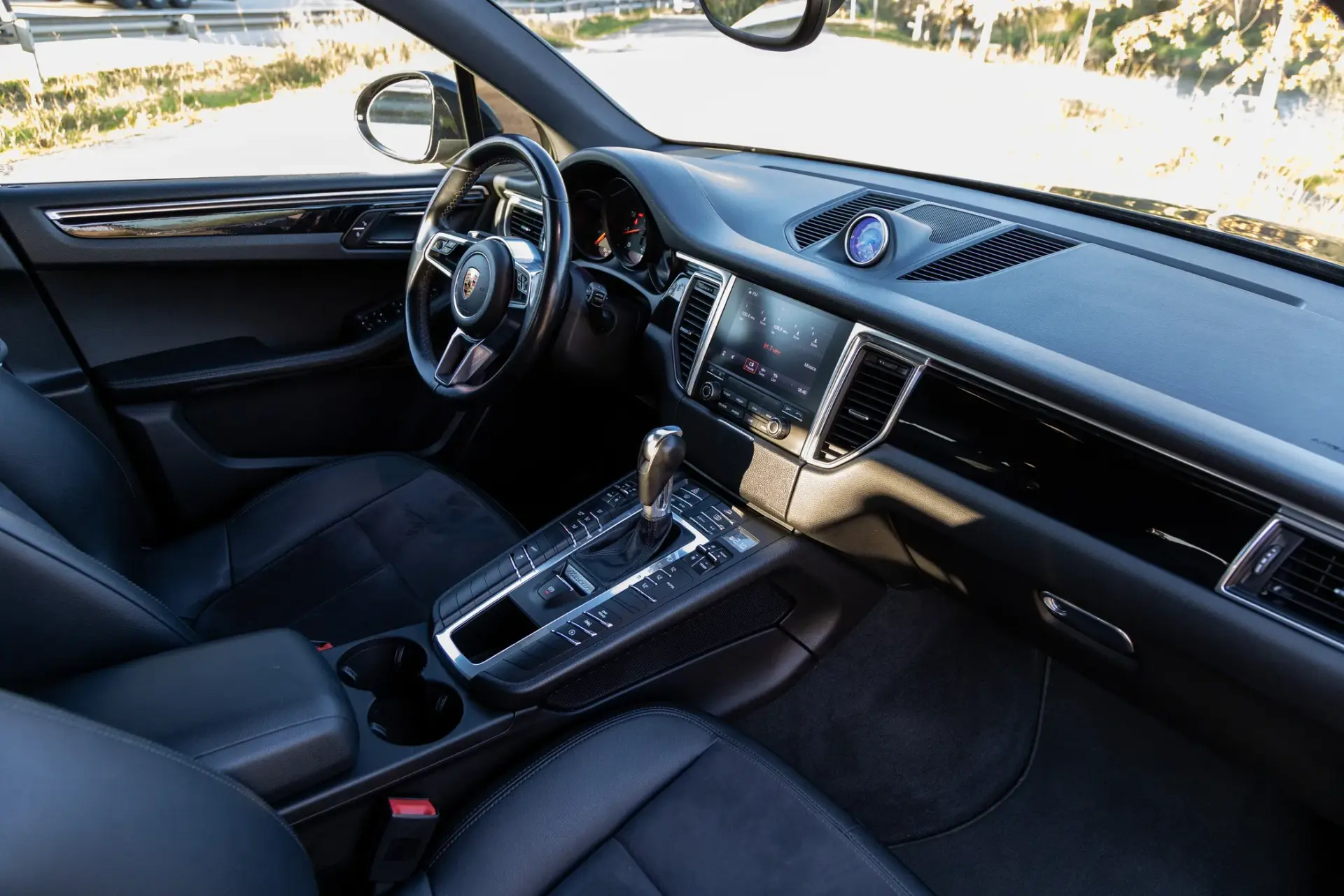 Porsche Macan PDK 73