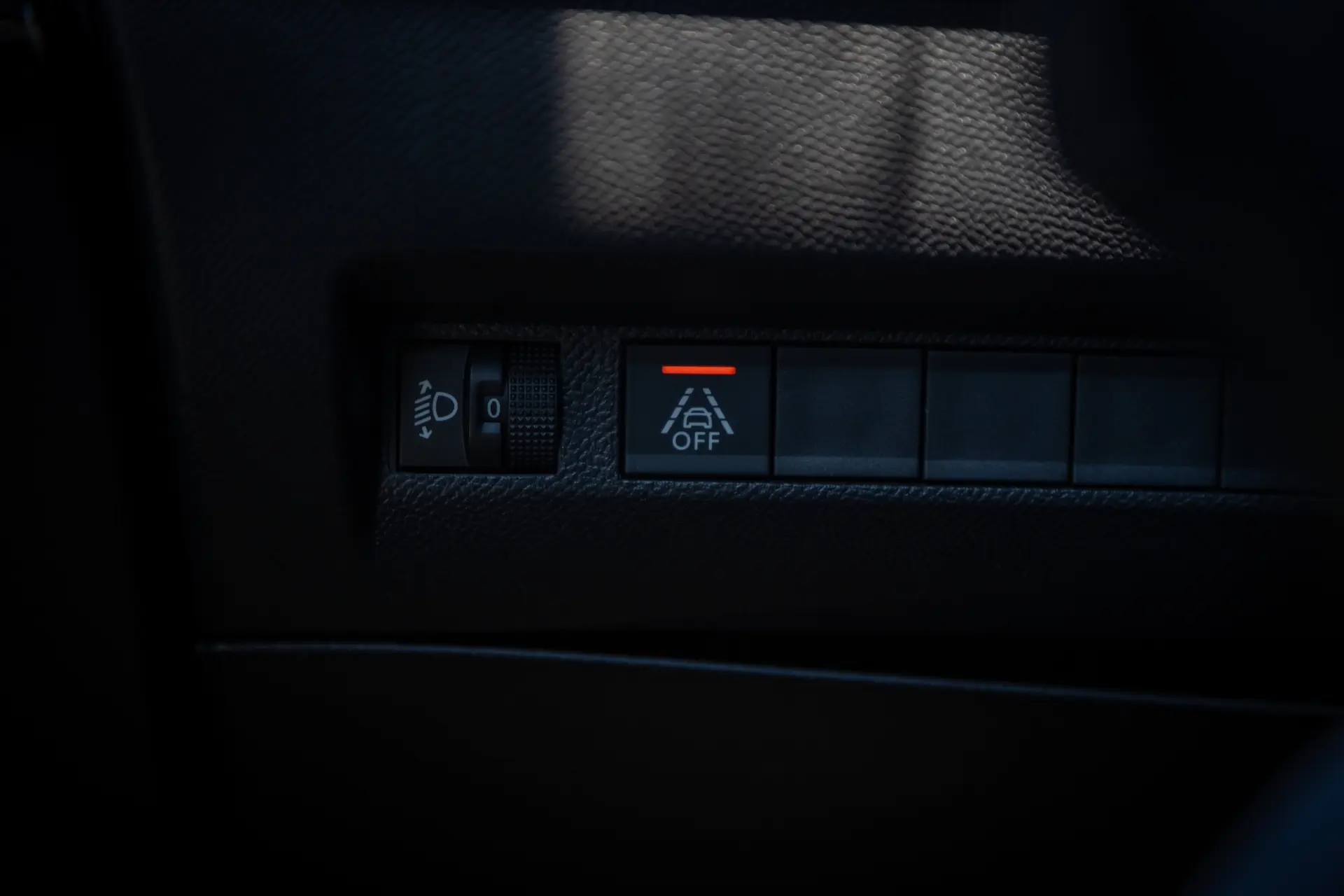 Peugeot e-208 50 kWh Allure 89