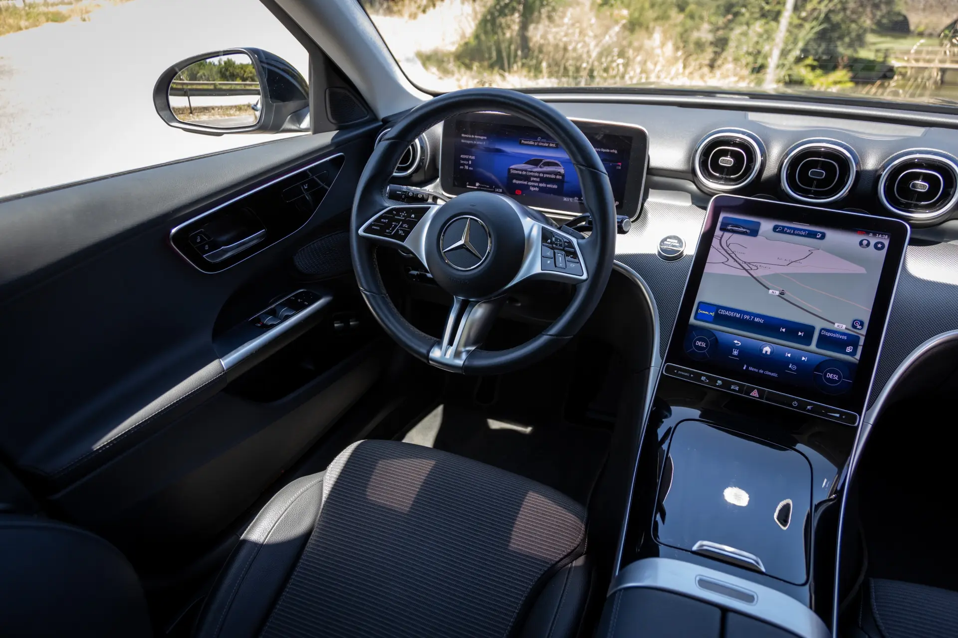 Mercedes-Benz C 300 e T 9G-TRONIC Avantgarde 6